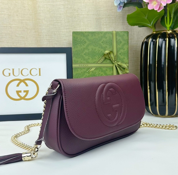 激安グッチバッグコピー背面デザイン